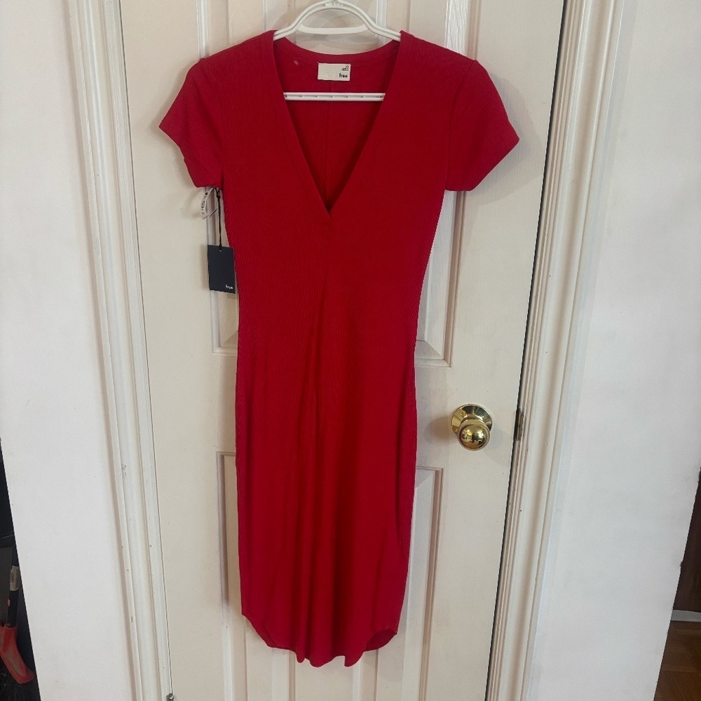 NWT Wilfred Aritzia stretch red v neck dress - LILOOET dress